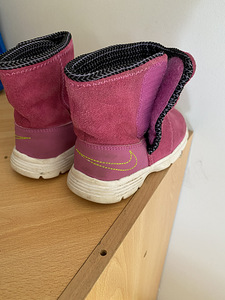 NIKE k/s saapad nr.24 (2 foto / 4)