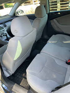 Volkswagen Passat (7 foto / 10)