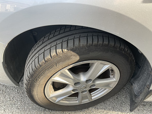 Toyota Verso (6 foto / 11)