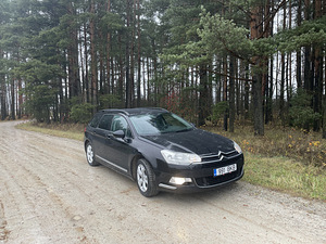 Citroen C5 (9 фото из 14)