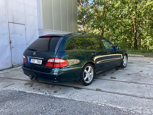 Mercedes Bens w211 (5 foto / 13)
