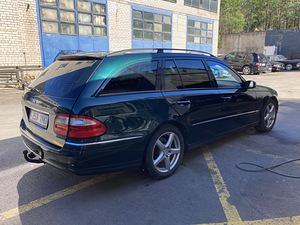 Mercedes Bens w211 (13 foto / 13)