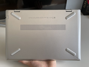 HP Pavilion 14” l i5 1035G7 l 256gb SSD l 8gb DDR4 (7 foto / 8)
