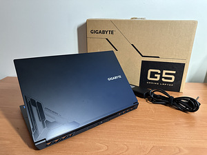Mänguri laptop Gigabyte 15.6” 144Hz l i5 12500H l RTX 4060 (2 foto / 7)