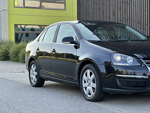 Volkswagen Jetta 2007, 1.9 77kw diisel, esivedu, 264k LS, ÜV (7 foto / 15)