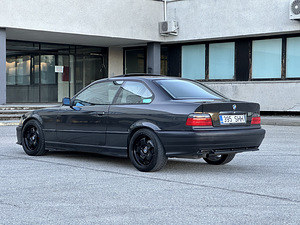 BMW E36 318is kupee 103kw tagavedu manuaal (6 foto / 15)