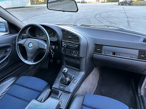 BMW E36 318is kupee 103kw tagavedu manuaal (7 foto / 15)