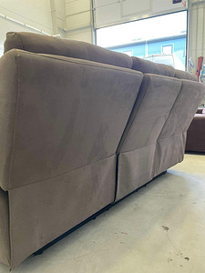 Hall 3-kohaline recliner diivan (7 foto / 8)