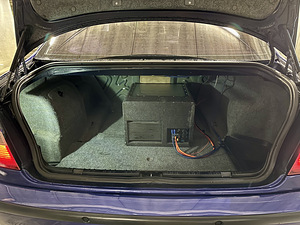 BMW E46 330d 2002 sedaan (12 foto / 12)