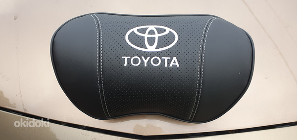 Подставка для шеи автомобильного сиденья новая для Toyota (фото #3)