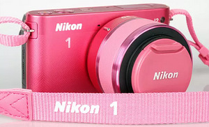 Цифровая камера NIKON 1J2 +2 объектива +карта памяти 32GB и (3 фото из 7)