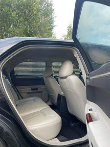 Chrysler 300C 3.0CRD 160kw 2006a (8 foto / 10)