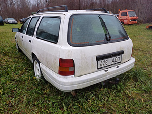 Ford Sierra 1.8td varuosadeks (4 foto / 10)