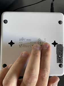 Ubiquity UniFi Security Gateway (2 foto / 2)