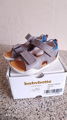 Новые кожаные сандалии Babybotte, размер 21 - 13см (фото #1)