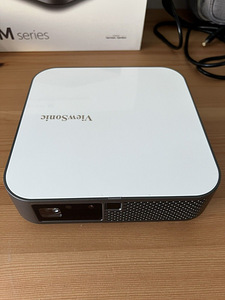 ViewSonic M2e Smart Wi-Fi projektor, Nagu uus! (2 foto / 10)