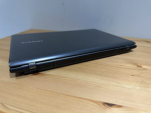 Samsung sülearvuti/ 15.6'' / i3-3110M 2.40 GHz / 4GB 1600MHz (8 foto / 10)