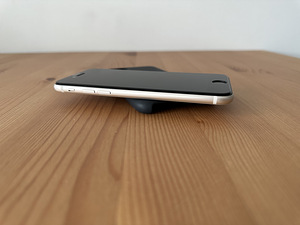 Apple iPhone SE 2022 64GB (3. põlvkond), Uueväärne! (2 foto / 9)