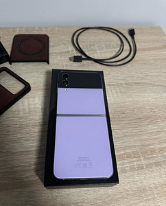 Samsung Galaxy Z Flip4 256GB / GARANTII! (7 foto / 8)