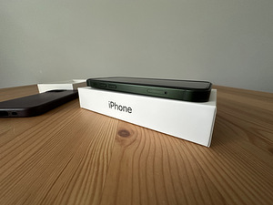 Apple iPhone 13 Mini 256GB, nagu uus! Garantii! (2 foto / 8)