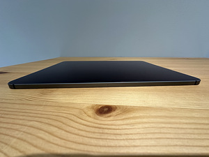 Apple iPad Pro 11 64GB 2018 Wi-Fi + Cellular - Space Gray (3 foto / 8)
