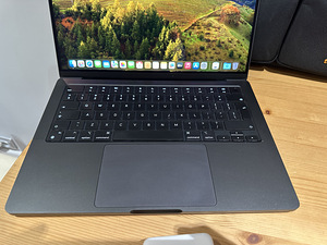 Apple MacBook Pro 14 (2023) M3 Pro, 11C/14C, 18 GB, 512 GB (3 foto / 7)