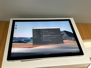 Microsoft Surface Book 3 13.5 (2000 x 3000), i7,16GB GTX1650 (9 foto / 10)