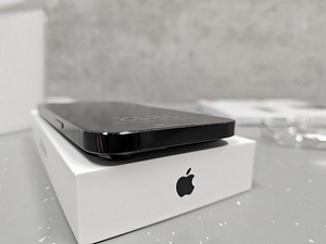 Apple iPhone 14 Pro Max 128GB Space Black (4 foto / 9)