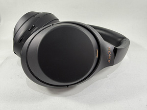 Sony WH-1000XM3 Noise Cancelling kõrvaklapid (4 foto / 7)