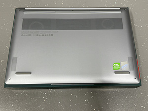 Lenovo Yoga Slim 7, Ryzen 7840S, 3K 90Hz OLED, 1TB SSD,16GB (7 foto / 9)
