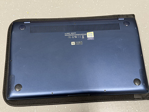 Asus ZenBook 14, i5, GeForce MX250, SSD, ScreenPad 2.0 (9 foto / 10)