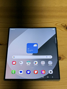 Samsung Galaxy Fold6 1TB (3 фото из 10)