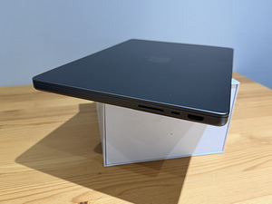 Apple MacBook Pro 14 (2023) M3 Pro, 11C/14C, 18 GB, 512 GB (8 foto / 10)