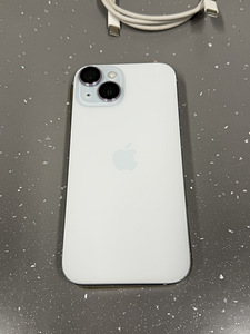 Apple iPhone 15 128GB Blue, 2 слота для SIM-карт! (7 фото из 9)
