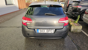 Üürile anda Citroën C4, 2011, rent Citroën C4, 2011 (4 foto / 6)