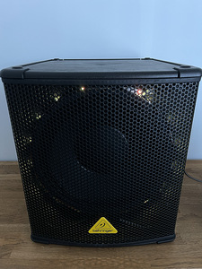 Behringer Eurolive B1200D-Pro, 500W, 12, Subwoofer (6 foto / 7)