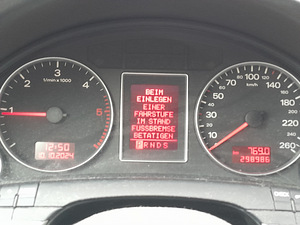 Audi A4 2.0 103 kB (5 foto / 12)