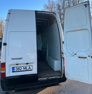 Ford Transit 300L Van 2.0L 63kw (6 foto / 9)