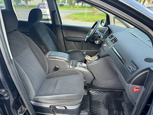 FORD FOCUS C-MAX (7 foto / 8)