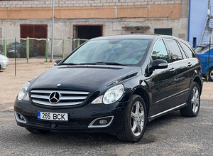 MERCEDES-BENZ R 320 CDI 4MATIC (3 foto / 9)