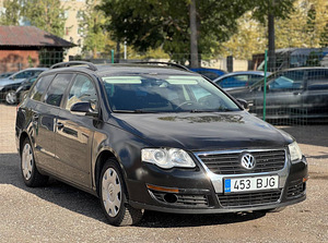VOLKSWAGEN PASSAT VARIANT (4 foto / 9)
