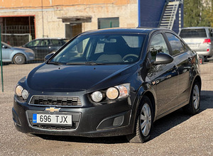 CHEVROLET AVEO (2 foto / 8)
