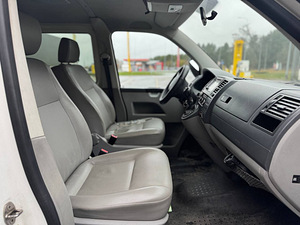 VOLKSWAGEN TRANSPORTER (8 foto / 11)