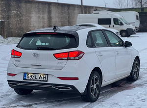 HYUNDAI I 30 (3 foto / 9)