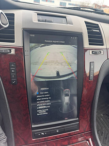 CADILLAC ESCALADE (11 foto / 14)