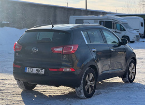 KIA SPORTAGE (5 foto / 9)