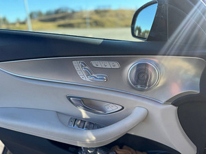 MERCEDES-BENZ E 350 D (10 foto / 14)