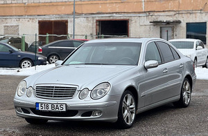 MERCEDES-BENZ E 320 CDI (1 foto / 8)