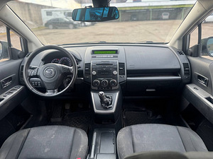 MAZDA 5 (5 foto / 9)