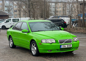 VOLVO S80 (4 foto / 8)